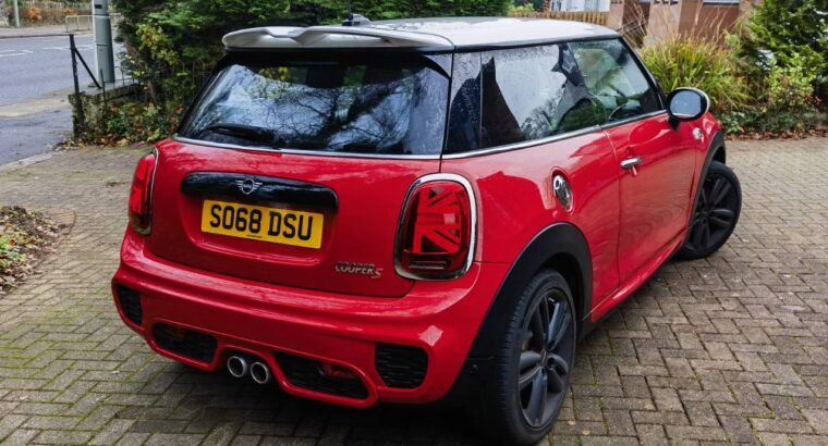 出2019 迷你 S 自动檔