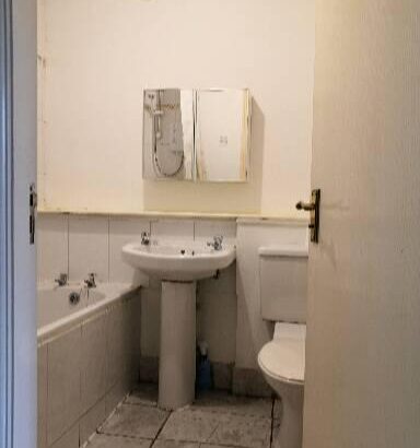 GLASGOW两房一厅全套出租.